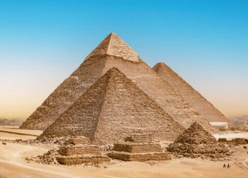 Pyramiden-Besuch ab Hurghada: Ihr kompletter Reiseführer